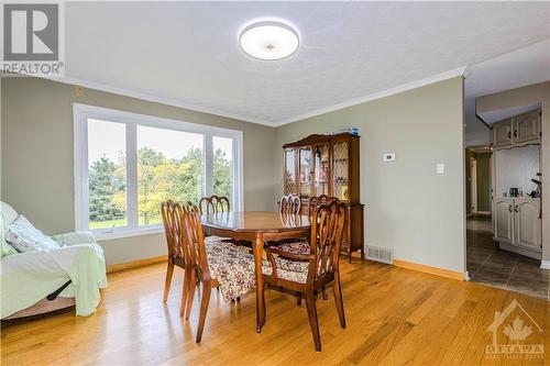 1361 Rte 500 Route, Russell, ON - Indoor Photo Showing Dining Room