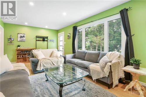 Spacious living room. - 254 Gore Street, Almonte, ON - Indoor Photo Showing Living Room