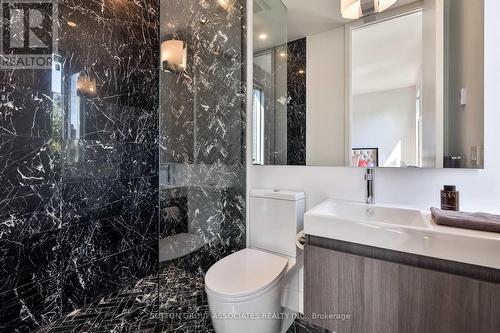 22 Mitchell Avenue, Toronto (Niagara), ON - Indoor Photo Showing Bathroom