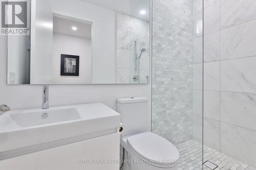 22 Mitchell Avenue, Toronto (Niagara), ON - Indoor Photo Showing Bathroom