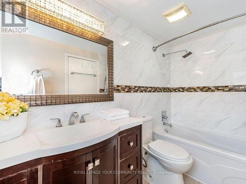 25 Bornholm Drive, Toronto (Rouge), ON - Indoor Photo Showing Bathroom