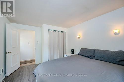 532 Churchill Avenue, Milton (Dorset Park), ON - Indoor Photo Showing Bedroom