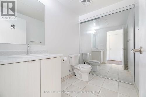 210 - 100 Canon Jackson Drive, Toronto (Brookhaven-Amesbury), ON - Indoor Photo Showing Bathroom