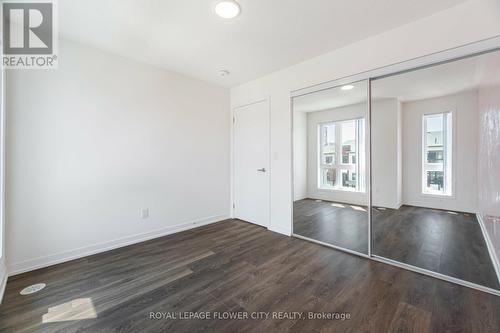 210 - 100 Canon Jackson Drive, Toronto (Brookhaven-Amesbury), ON - Indoor Photo Showing Other Room