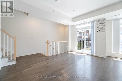 210 - 100 Canon Jackson Drive, Toronto (Brookhaven-Amesbury), ON - Indoor Photo Showing Other Room