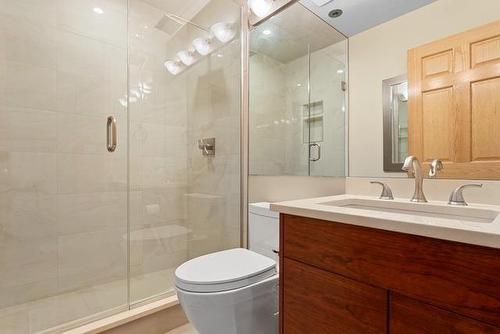 61 South Bay Drive, Onanole, MB - Indoor Photo Showing Bathroom