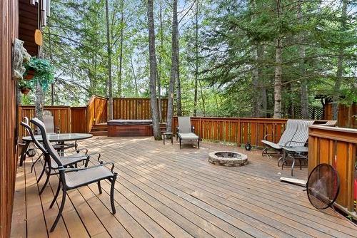 61 South Bay Drive, Onanole, MB - Outdoor With Deck Patio Veranda