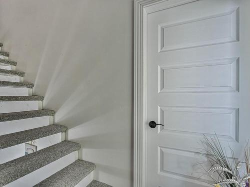 Escalier - 585 Rue De Ronchamp, Sainte-Adèle, QC - Indoor Photo Showing Bathroom