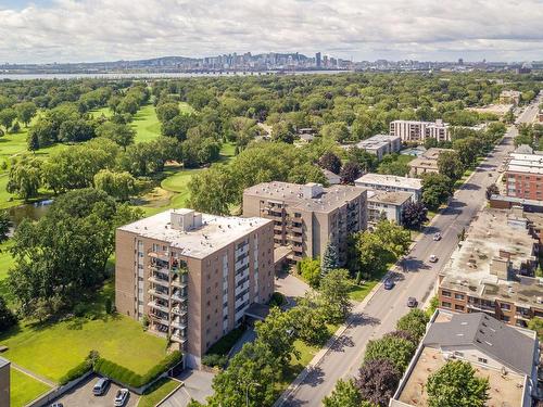 Photo aÃ©rienne - 203-1625 Av. Victoria, Saint-Lambert, QC - Outdoor With View