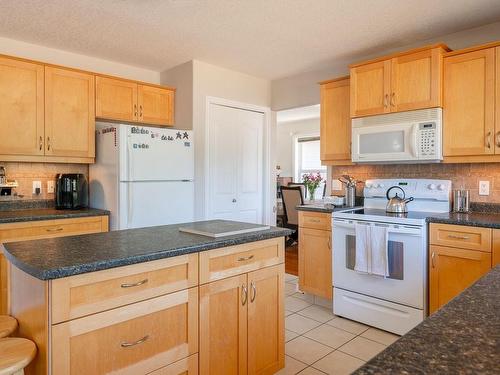 5575 Woodland Cres East, Port Alberni, BC 