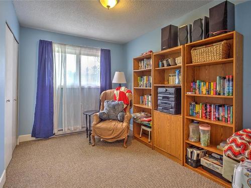 B-1062 St. George Cres, Nanaimo, BC - Indoor Photo Showing Other Room