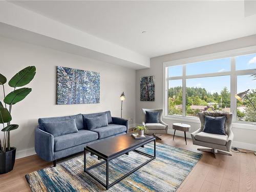 101-2520 Hackett Cres, Central Saanich, BC - Indoor Photo Showing Living Room