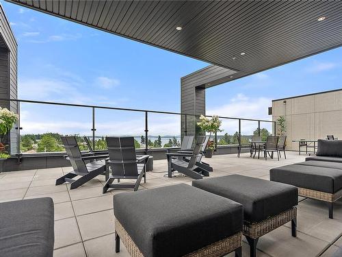 402-2520 Hackett Cres, Central Saanich, BC - Outdoor With Deck Patio Veranda With Exterior