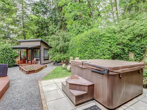 1126 North Rd, Gabriola Island, BC 