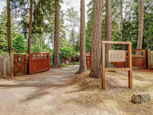 1126 North Rd, Gabriola Island, BC 