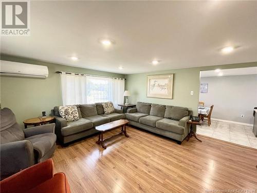 120 King Street, Miramichi, NB - Indoor Photo Showing Living Room