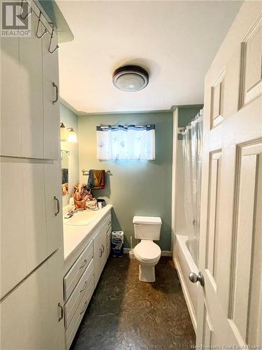 240 Old Station Road, Miramichi, NB - Indoor Photo Showing Bathroom