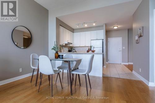 608 - 70 Port Street E, Mississauga (Port Credit), ON - Indoor Photo Showing Dining Room