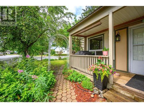 511 Regent Avenue, Enderby, BC - Outdoor With Deck Patio Veranda