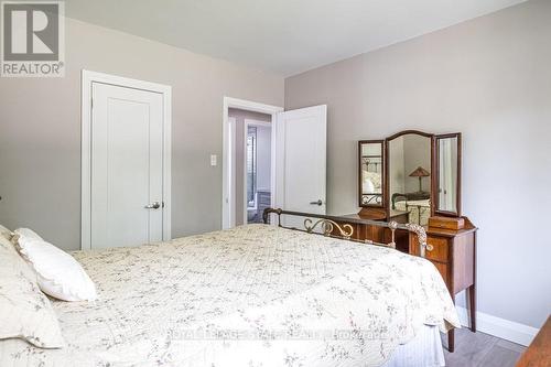 567 Kingswood Place, Burlington (Lasalle), ON - Indoor Photo Showing Bedroom