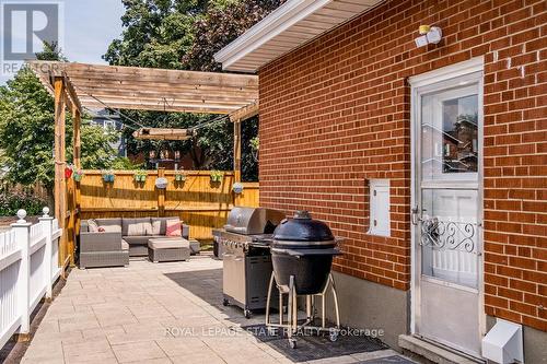 567 Kingswood Place, Burlington (Lasalle), ON - Outdoor With Deck Patio Veranda With Exterior