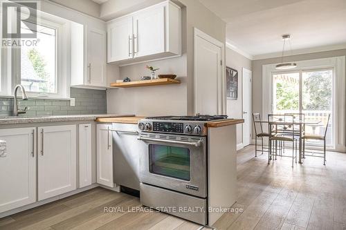 567 Kingswood Place, Burlington (Lasalle), ON - Indoor Photo Showing Kitchen