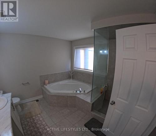 84 Courtney Street, Clarington (Bowmanville), ON - Indoor Photo Showing Bathroom