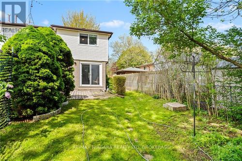 6262 Johnson Drive, Niagara Falls, ON - Outdoor