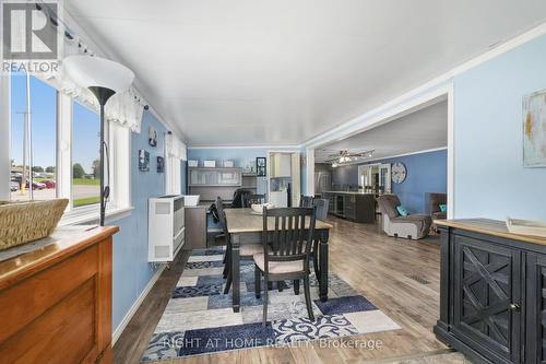 1 Coburn Drive, Otonabee-South Monaghan, ON - Indoor Photo Showing Dining Room