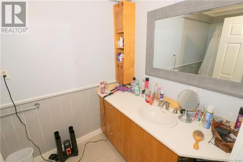 518 Route 776, Grand Manan, NB - Indoor Photo Showing Bathroom