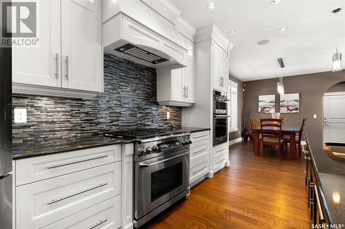 3035 Quinn Drive, Regina, SK - Indoor Photo Showing Kitchen With Upgraded Kitchen