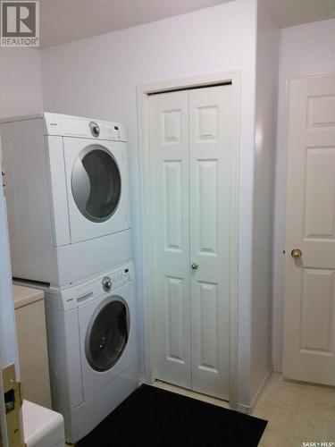 234 Sumner Crescent, Saskatoon, SK - Indoor Photo Showing Laundry Room