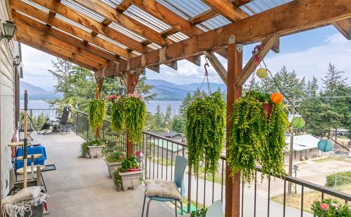 1-1261 Trans Canada Hwy Highway, Sorrento, BC - Outdoor With Exterior