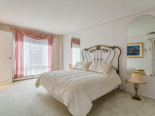 Master bedroom - A4-925 Crois. Du Ruisseau, Montréal (Saint-Laurent), QC - Indoor Photo Showing Bedroom