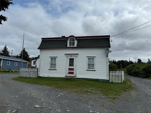 4 Woodmans Lane, New Harbour, NL 