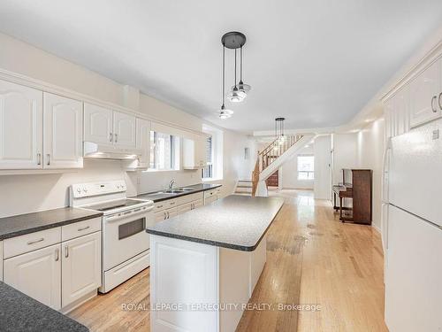 773 Markham St, Toronto, ON - Indoor Photo Showing Kitchen