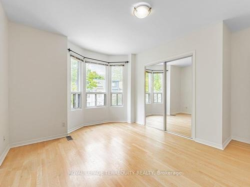 773 Markham St, Toronto, ON - Indoor Photo Showing Other Room