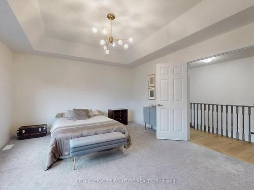 16 Morningstar Ave, Whitby, ON - Indoor Photo Showing Bedroom