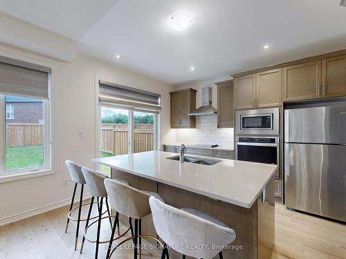 16 Morningstar Ave, Whitby, ON - Indoor Photo Showing Kitchen With Stainless Steel Kitchen With Double Sink With Upgraded Kitchen