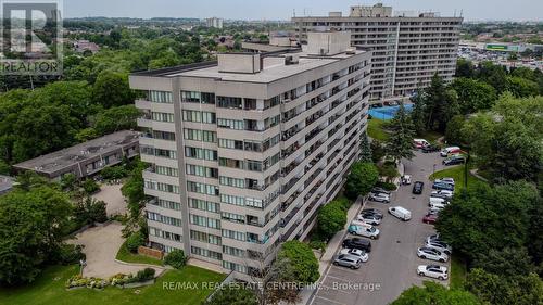 1012 - 1320 Mississauga Valley Boulevard, Mississauga (Mississauga Valleys), ON - Outdoor With View