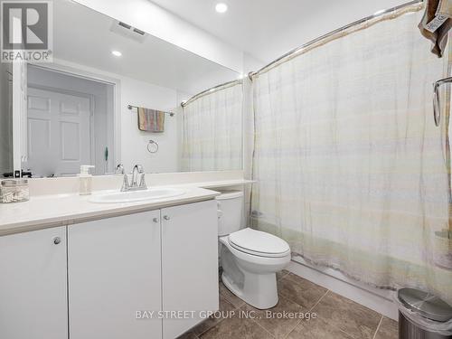 Ph703 - 1001 Cedarglen Gate, Mississauga (Erindale), ON - Indoor Photo Showing Bathroom