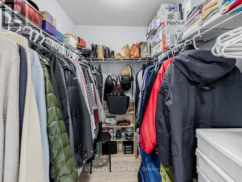 Ph703 - 1001 Cedarglen Gate, Mississauga (Erindale), ON - Indoor With Storage