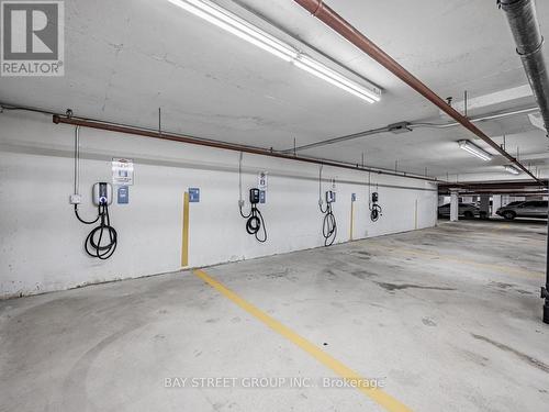 Ph703 - 1001 Cedarglen Gate, Mississauga (Erindale), ON - Indoor Photo Showing Garage