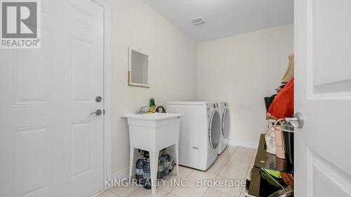 114 Heritage Street, Bradford West Gwillimbury, ON - Indoor Photo Showing Laundry Room