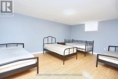 38 Ambler Bay, Barrie (Georgian Drive), ON - Indoor Photo Showing Bedroom