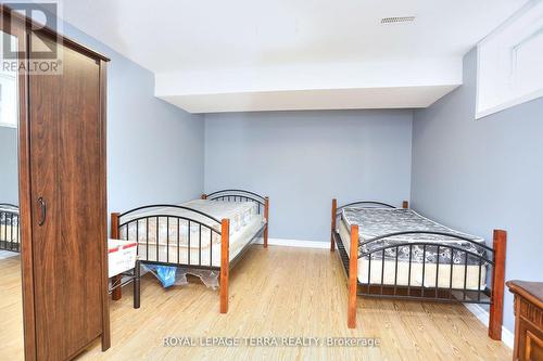 38 Ambler Bay, Barrie (Georgian Drive), ON - Indoor Photo Showing Bedroom