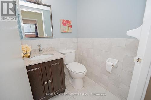 106 - 1050 Stainton Drive, Mississauga (Erindale), ON - Indoor Photo Showing Bathroom