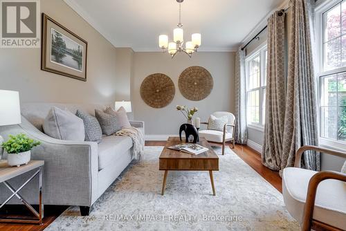 76 Foster Creek Drive, Clarington (Newcastle), ON - Indoor Photo Showing Living Room