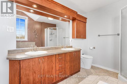 771 Du Bercail Street, Champlain, ON - Indoor Photo Showing Bathroom