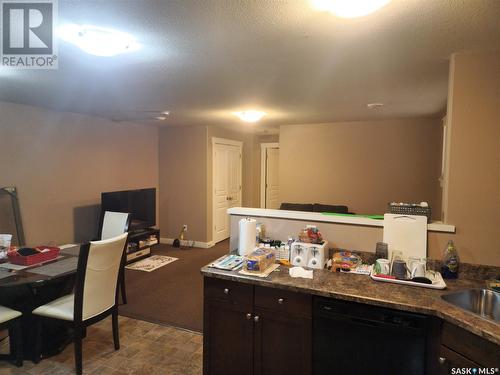 530 Toronto Street, Regina, SK - Indoor